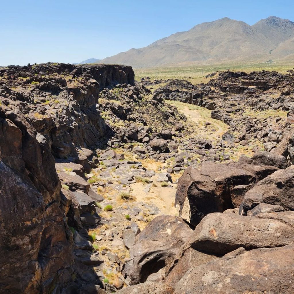 Fossil Falls